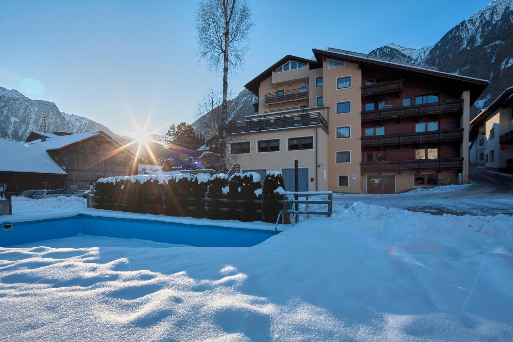 Gasthof Hotel Post Sautens Exterior photo
